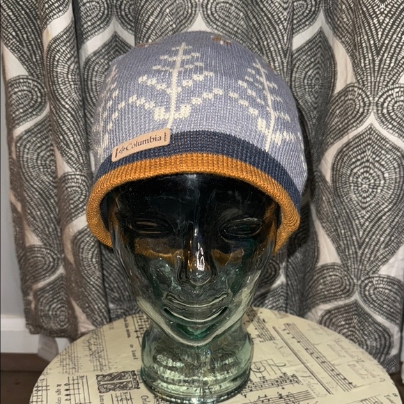 Columbia Insulted Winter Beanie - Picture 1 of 7
